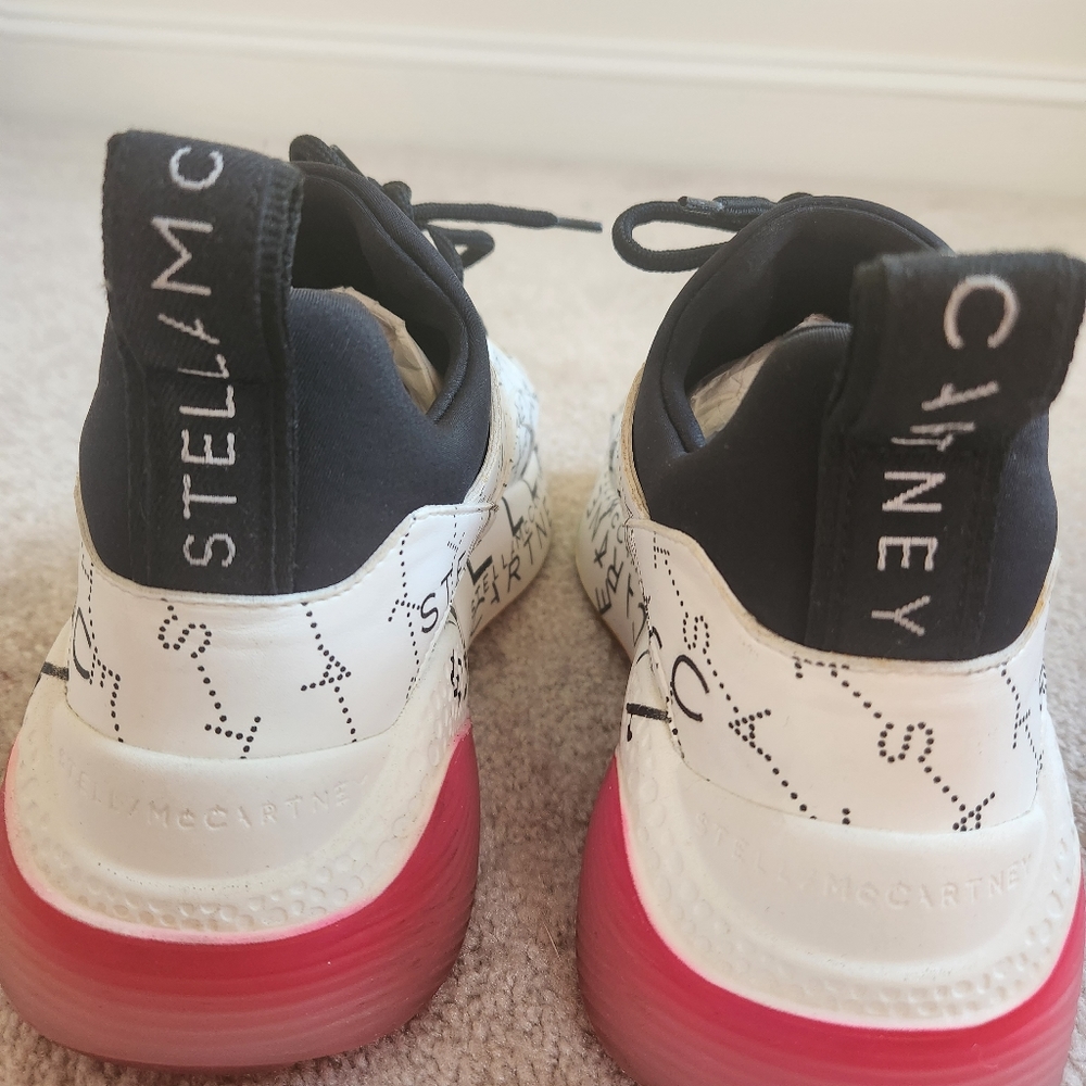 Barely worn in new condition Stella McCartney Sneakers - Picture 4 of 6